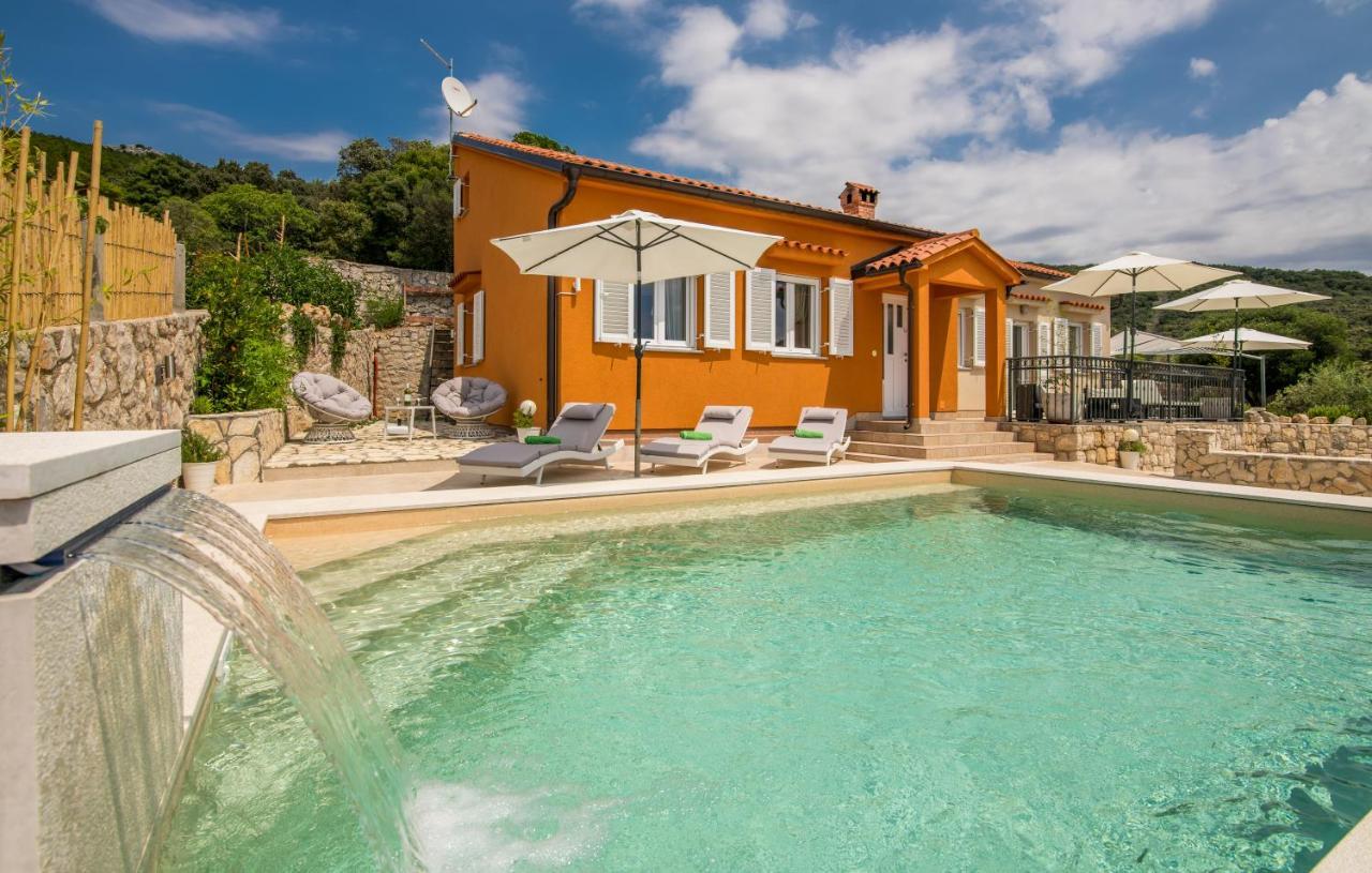 Hacienda Babina Villa Miholascica Exterior photo